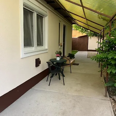 Katarina Apartman Hajduszoboszlo Exterior photo